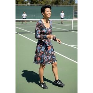 Title Nine Floral Long Sleeve Scoop Neck Dress XS Gorpcore Travel